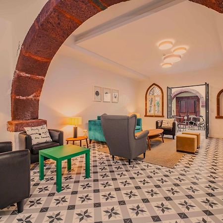 Studios Funchal Экстерьер фото