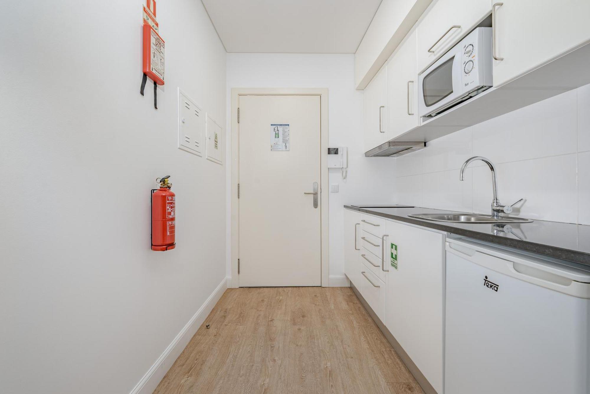 Studios Funchal Экстерьер фото