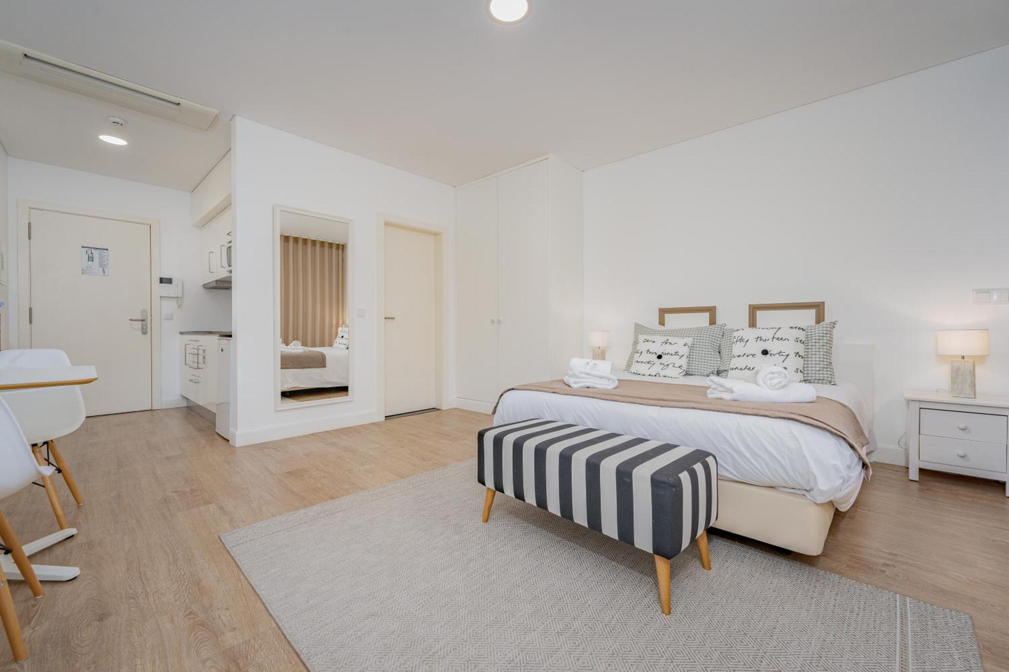 Studios Funchal Экстерьер фото